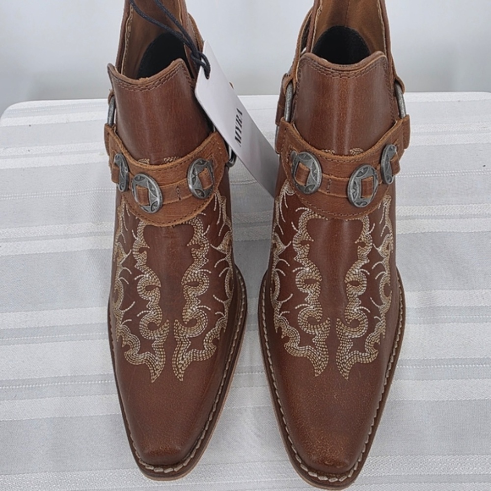 Myra Bag Brown Ankle Boots with Cream Embroidery - Picture 7 of 12